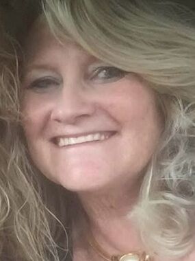 Meet your Posher, Cindi